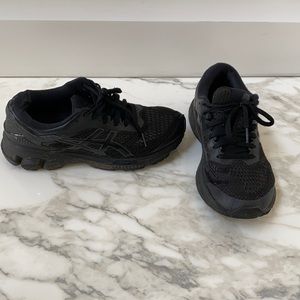 ASICS Gel Kayano 26 size 7.5 black Style #1012A457